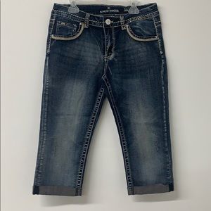 Almost Famous Jean Crop Capri Pants